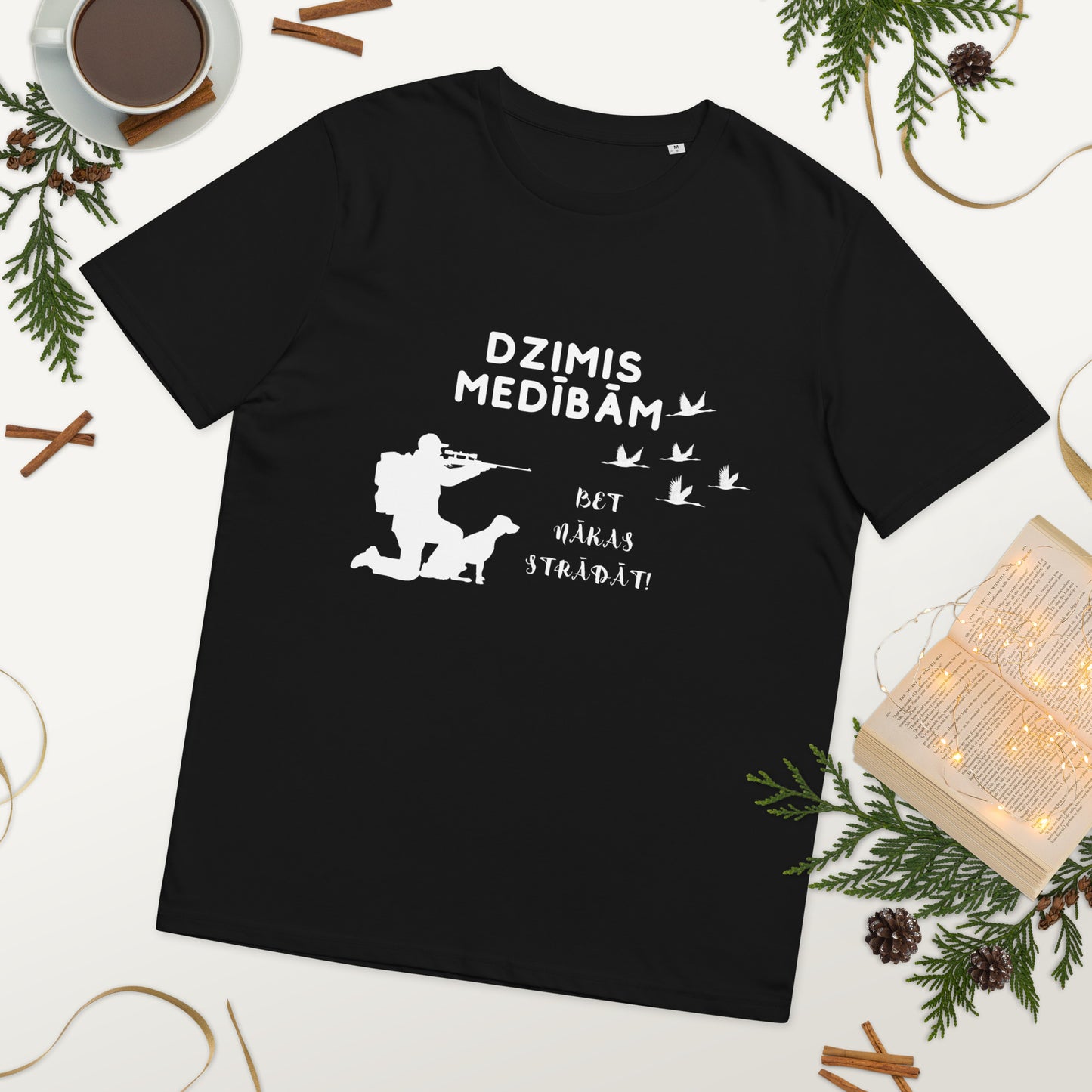 T-krekls "Dzimis medībām, bet nākas strādāt!", melns